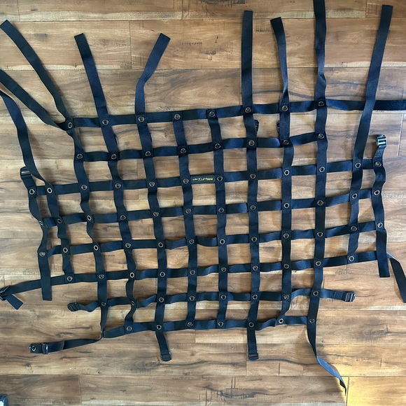 Dirty Dog Pet Cargo Net - Picture 3 of 12